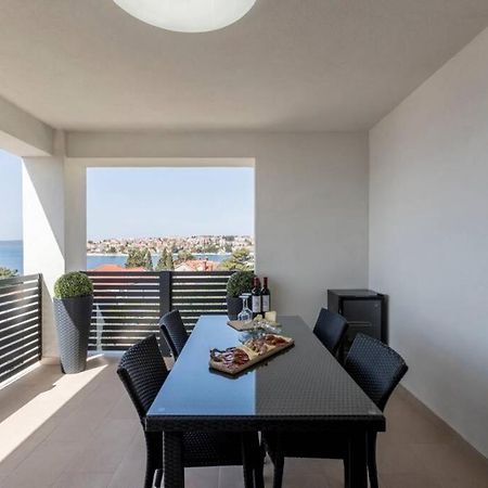 Apartment By Joe Trogir Eksteriør bilde